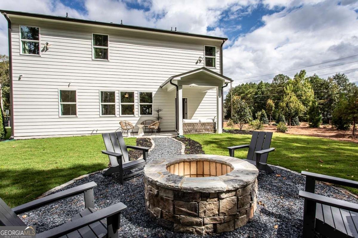 135 Henley Street Canton - 16