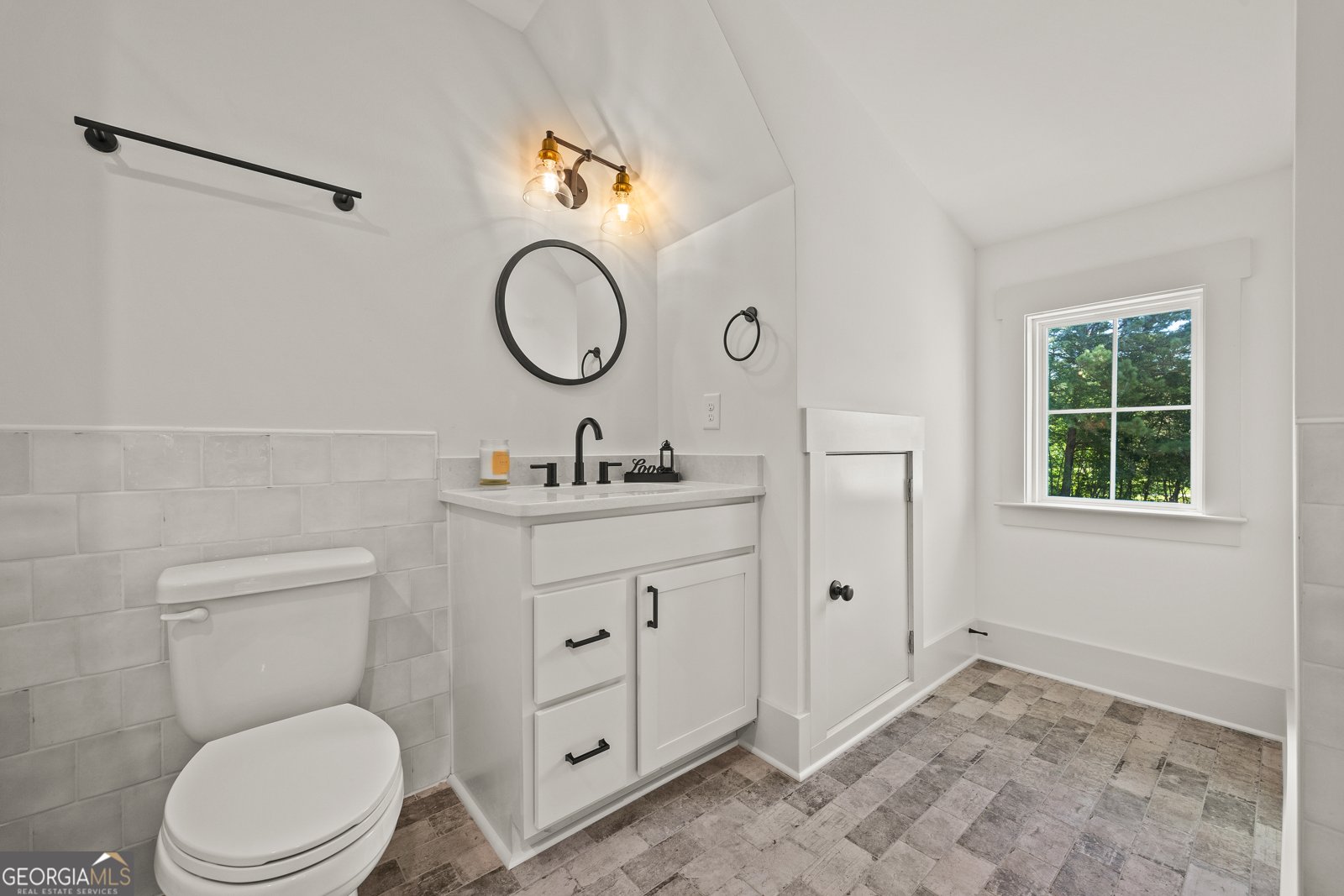 110 Farr Lake Drive Tyrone - 33