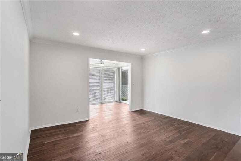 204 Natchez Trace Sandy Springs - 2