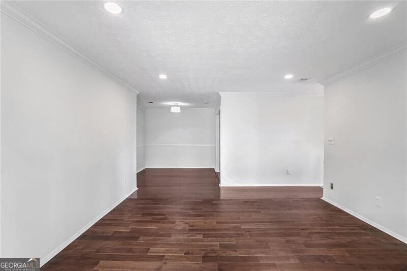204 Natchez Trace Sandy Springs - 3