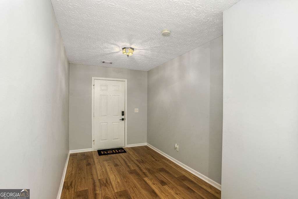 6336 Lake Valley Point Lithonia - 5