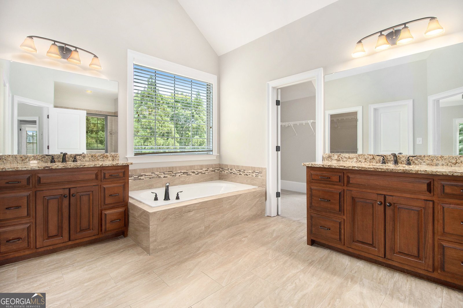 135 Waterlace Way Fayetteville - 22