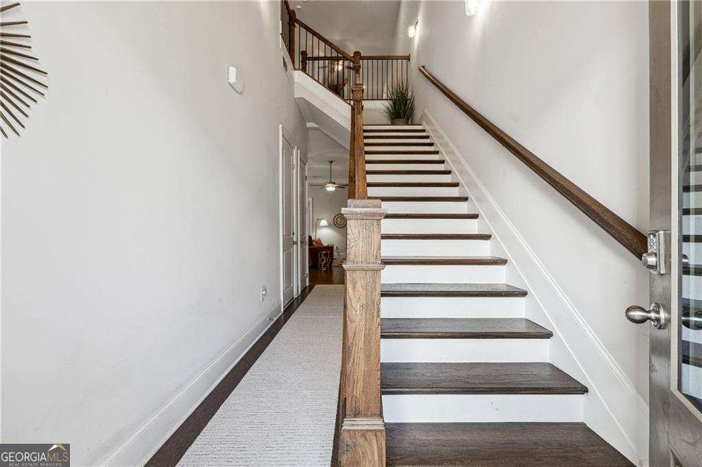 642 Stickley Oak Way Woodstock - 16
