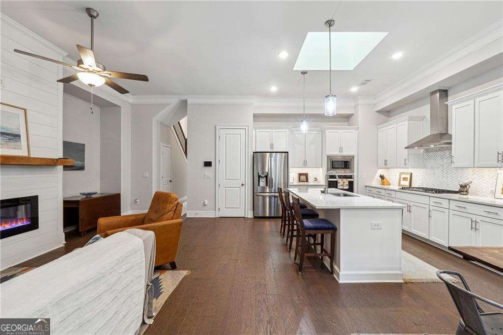 642 Stickley Oak Way Woodstock - 22