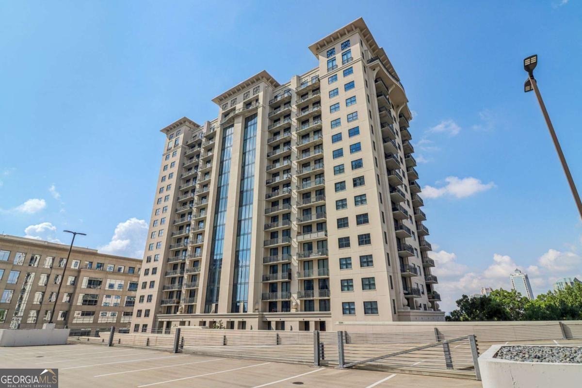 3040 Peachtree Road Atlanta - 21