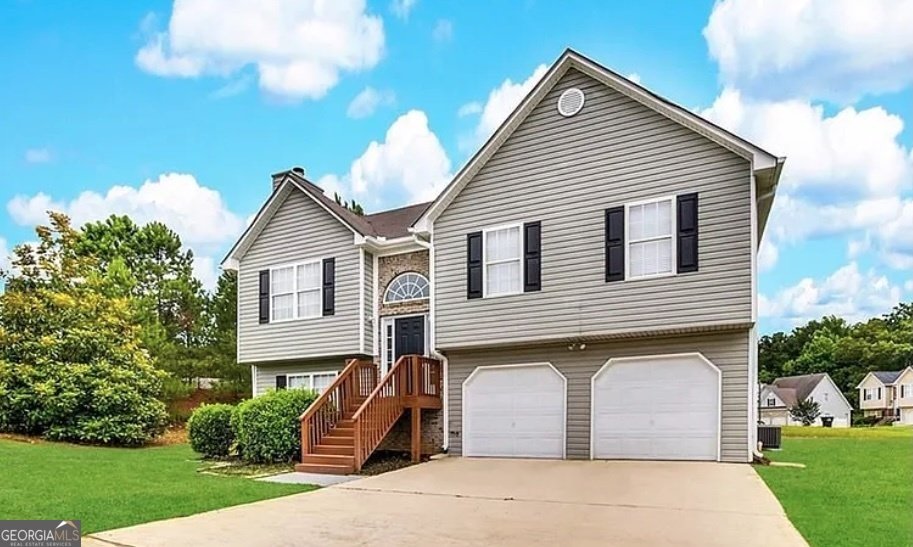 1202 Grove Trail Pass Douglasville - 1