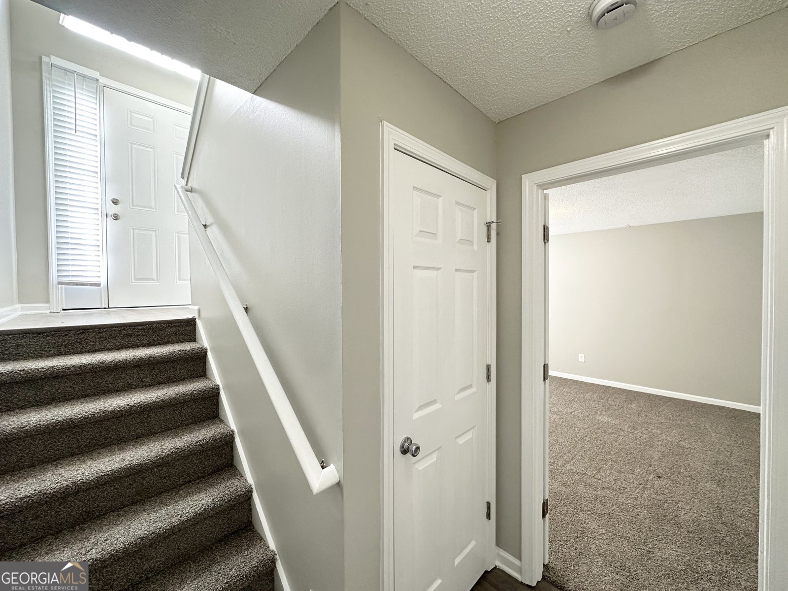 1202 Grove Trail Pass Douglasville - 13