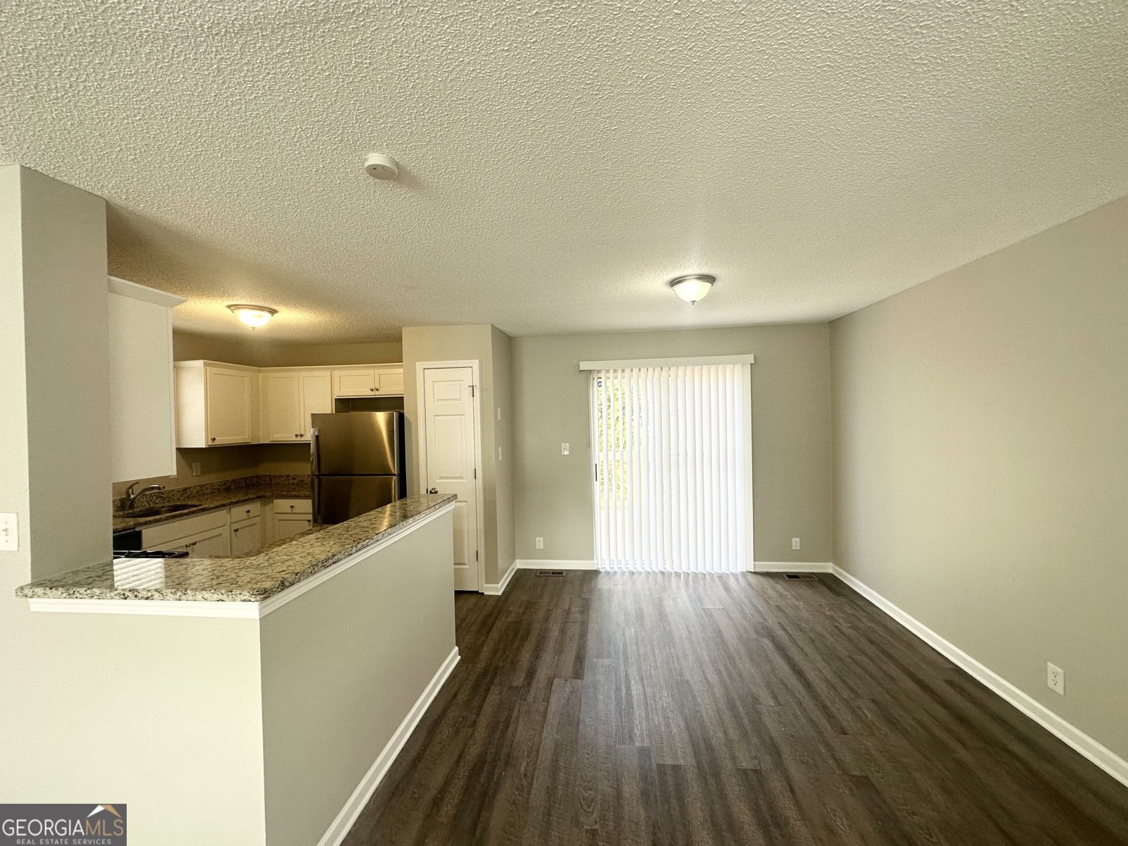 1202 Grove Trail Pass Douglasville - 4
