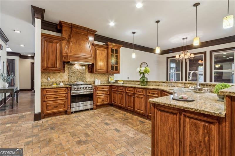 2353 HABERSHAM Drive Marietta - 13