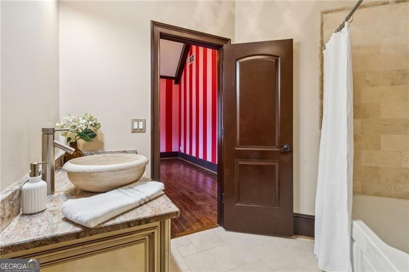 2353 HABERSHAM Drive Marietta - 38
