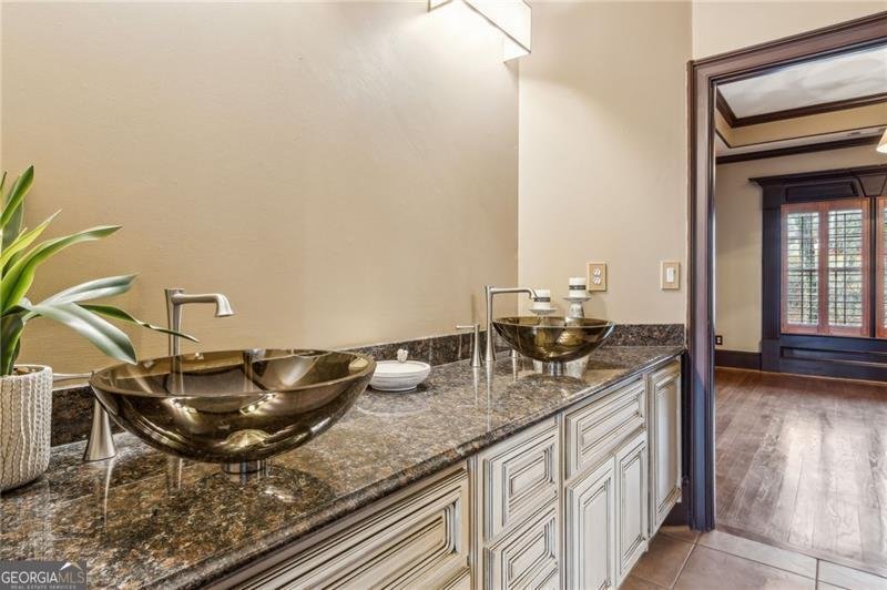 2353 HABERSHAM Drive Marietta - 48