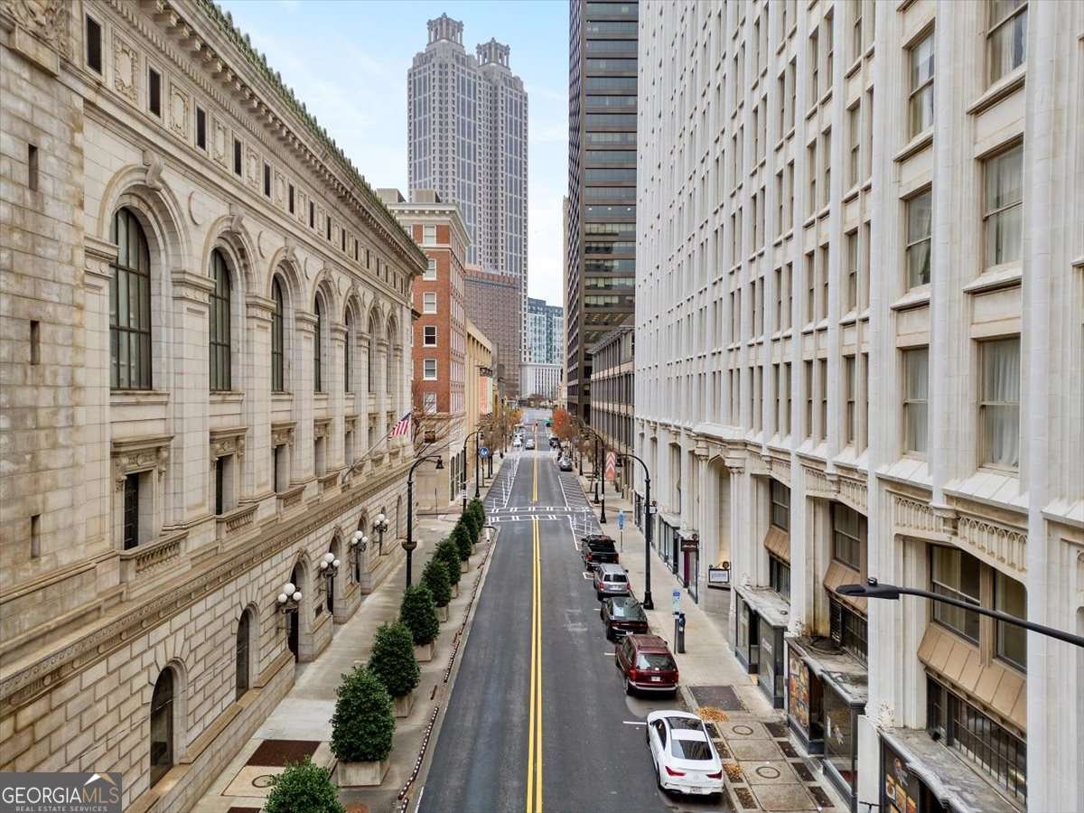 57 FORSYTH Street Atlanta - 10