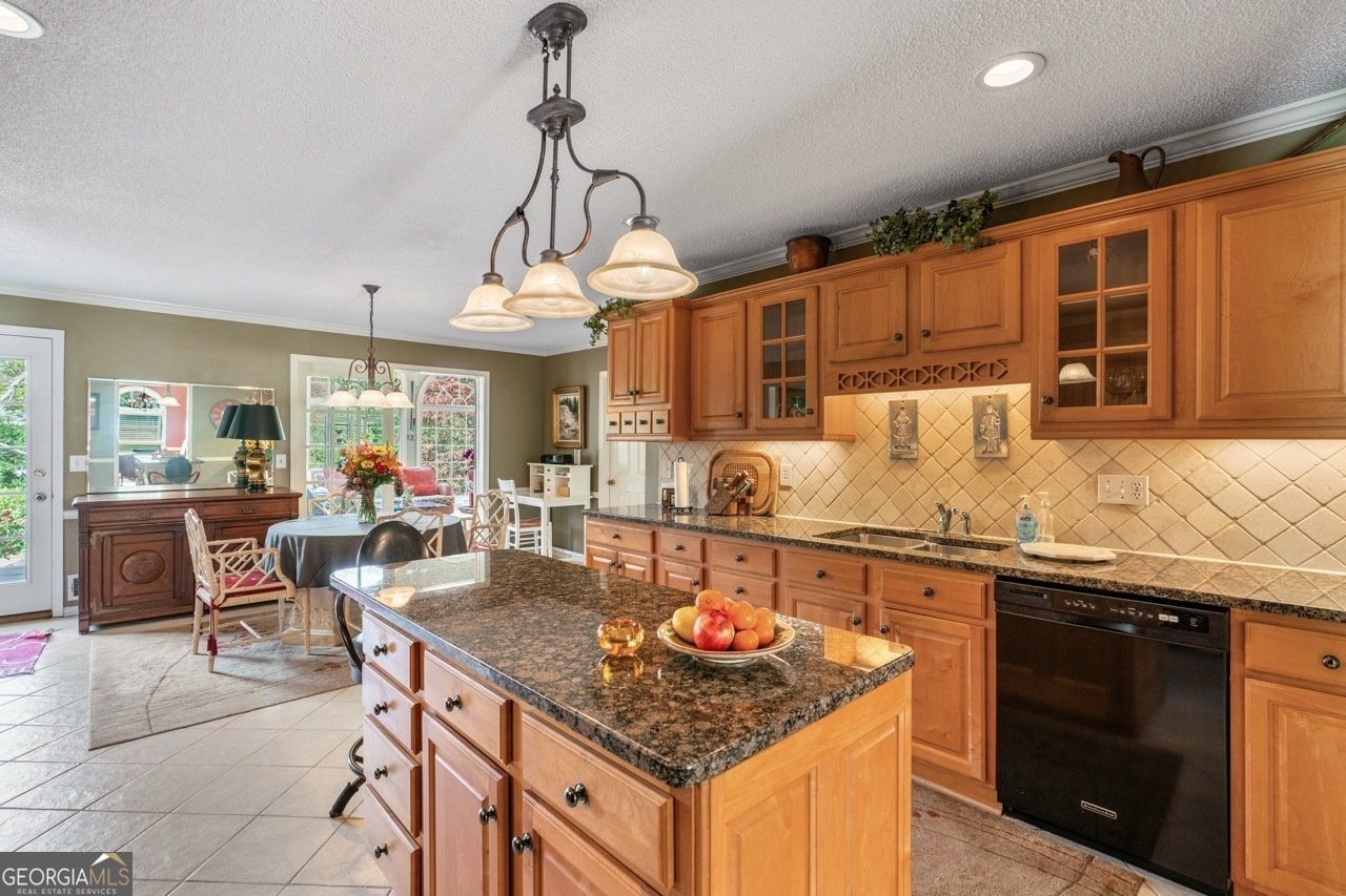 1453 Reagan Circle Conyers - 16