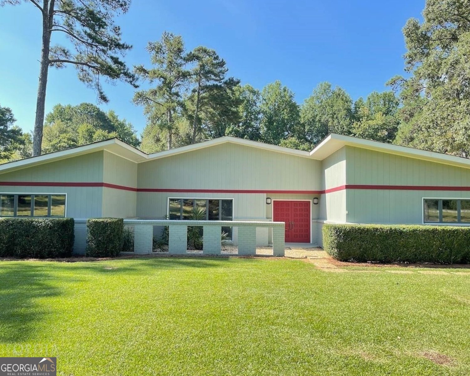 225 Banks Road Fayetteville - 1