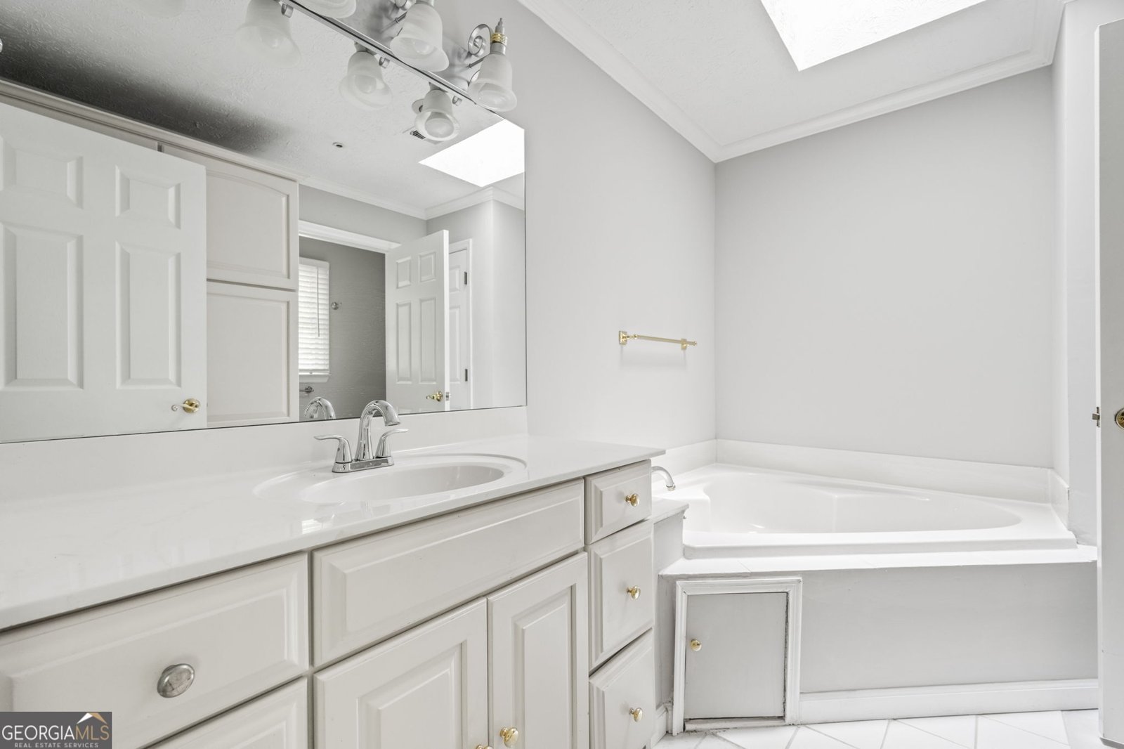 5065 Avalon Drive Alpharetta - 16