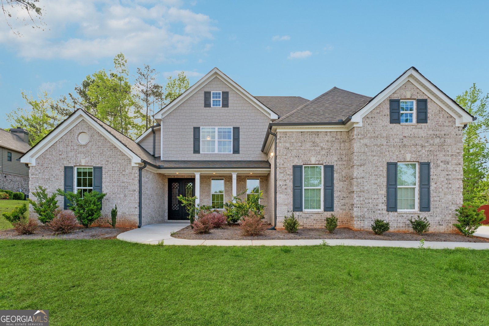 7260 BLUEWATER Lane Douglasville - 1