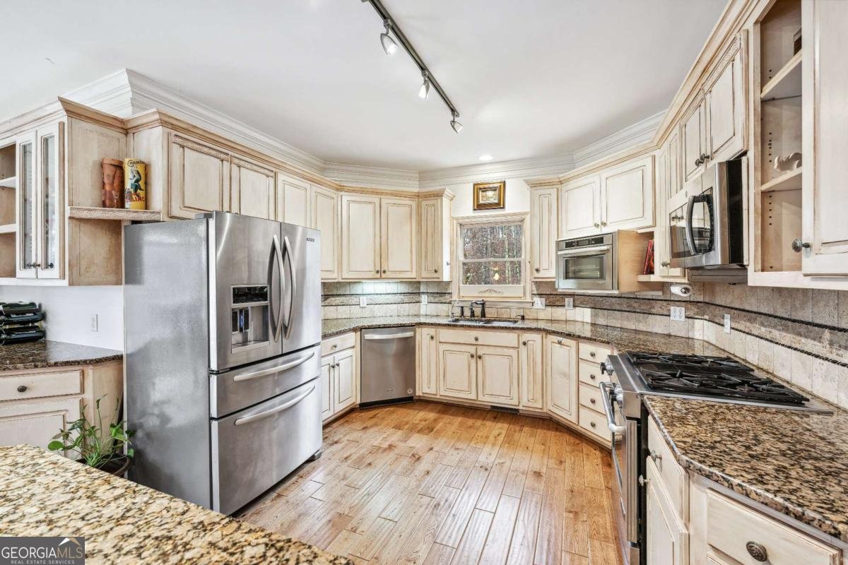 2557 Sixes Road Canton - 12
