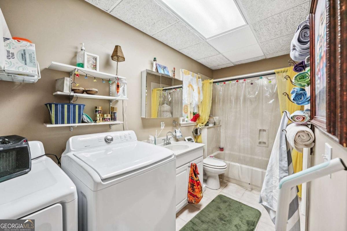 2557 Sixes Road Canton - 43