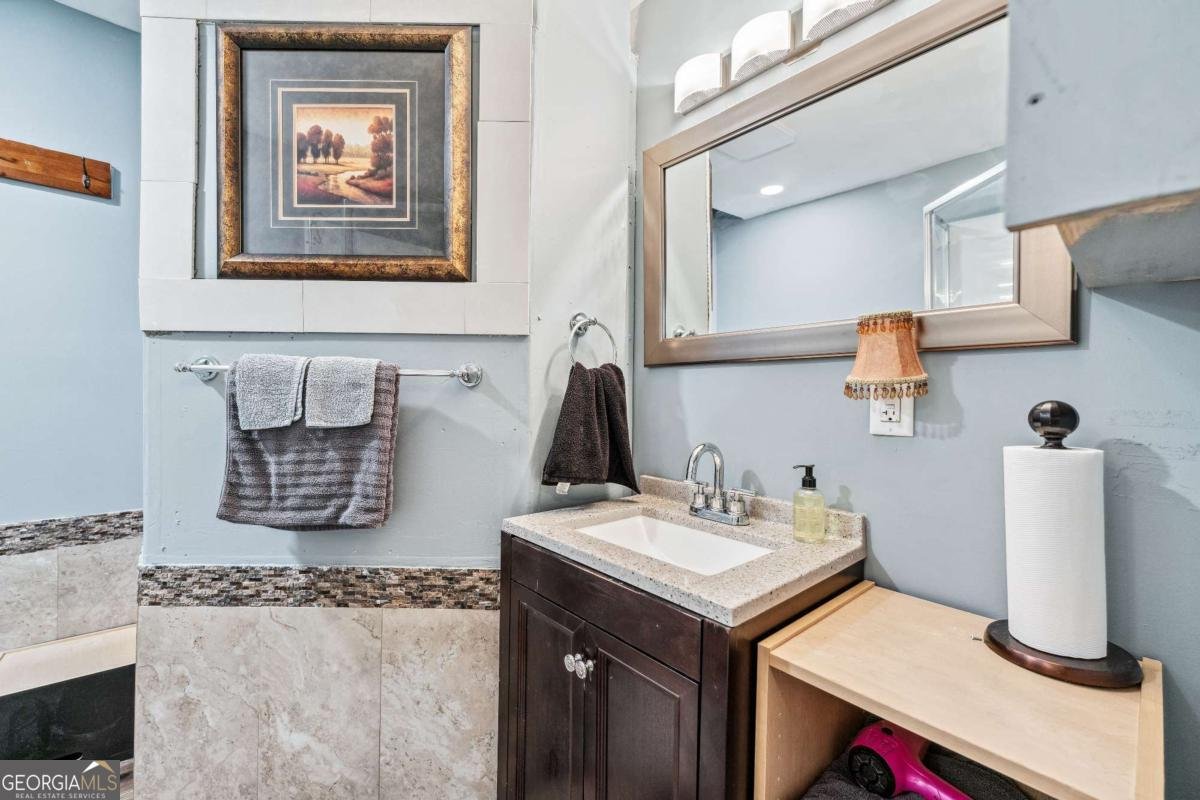 2557 Sixes Road Canton - 58