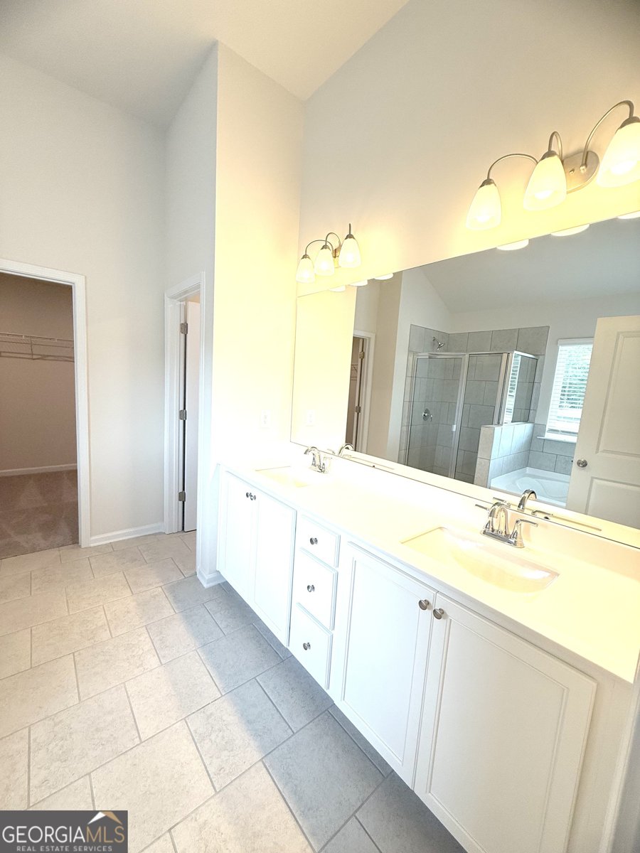 1847 Kingsmere Run Drive Loganville - 30