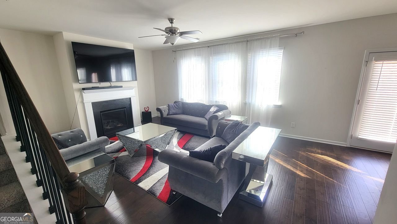 7157 GLADSTONE Stonecrest - 12
