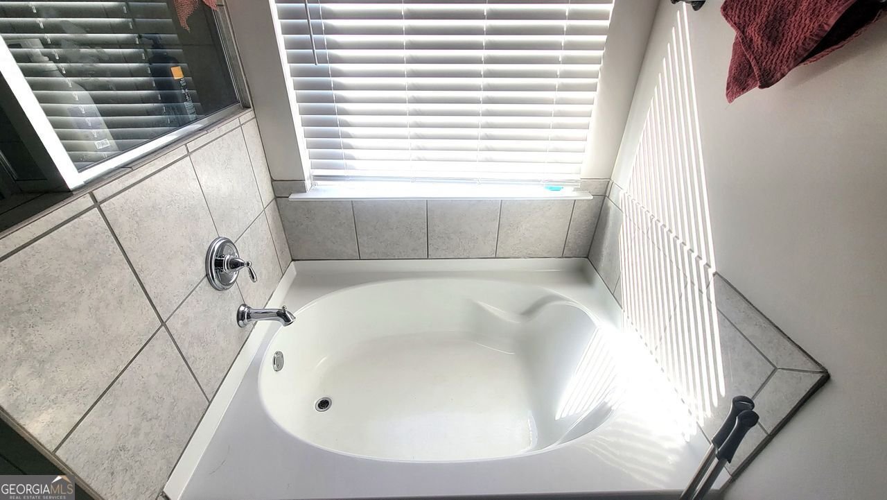 7157 GLADSTONE Stonecrest - 29