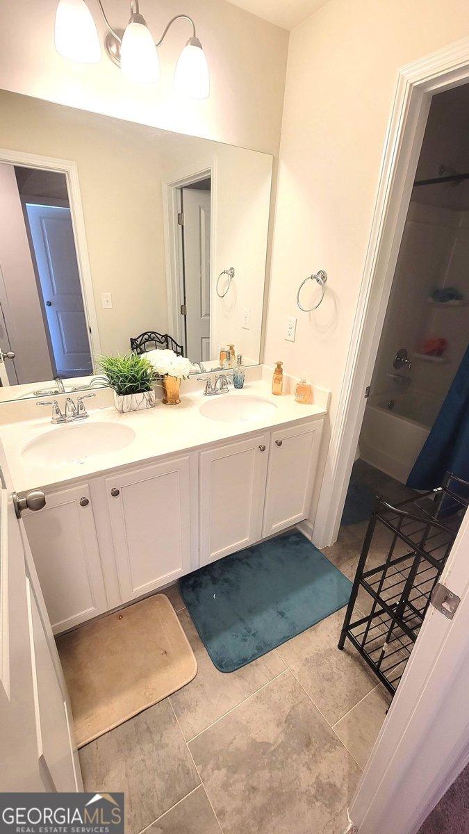 7157 GLADSTONE Stonecrest - 4