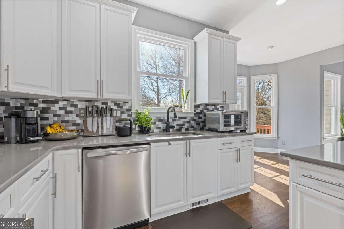 1331 Dayspring Trace Lawrenceville - 23