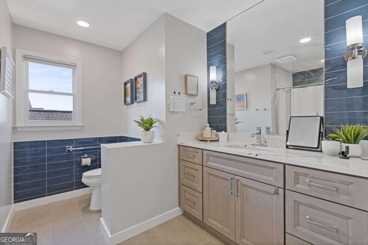 1331 Dayspring Trace Lawrenceville - 32