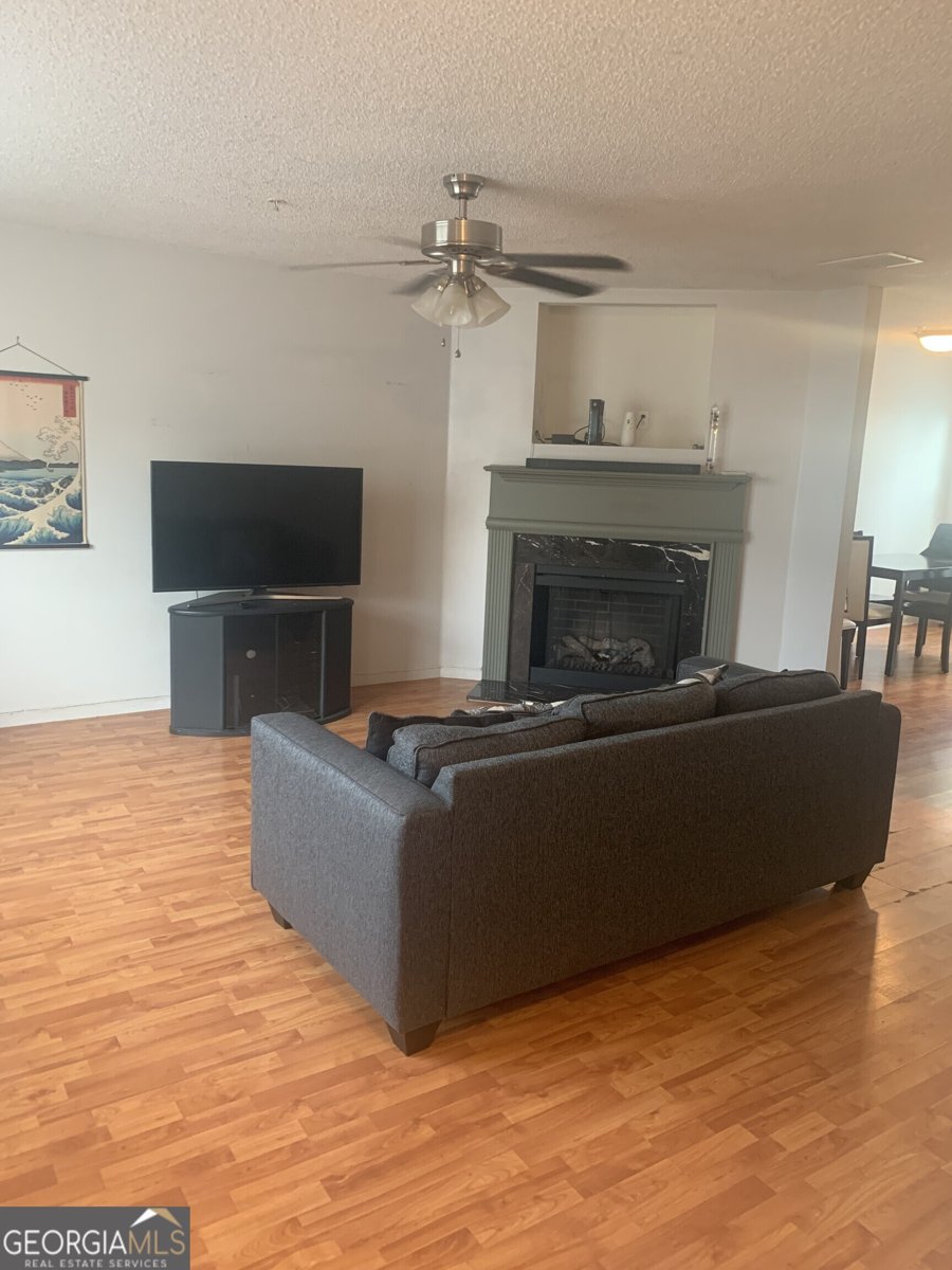 123 Chastain Circle Newnan - 2