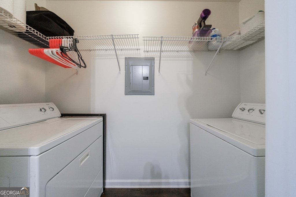 2700 Pine Tree Road Atlanta - 23