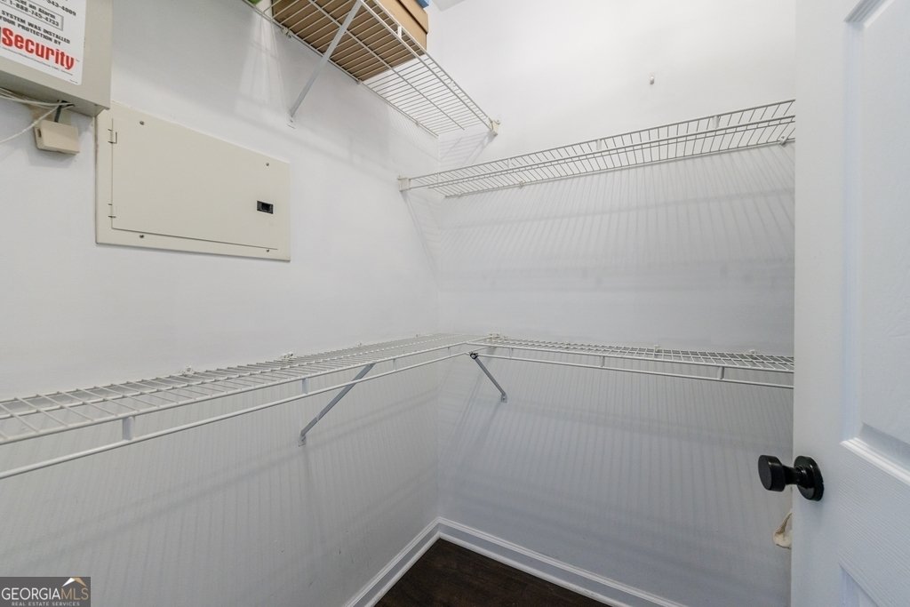 2700 Pine Tree Road Atlanta - 27