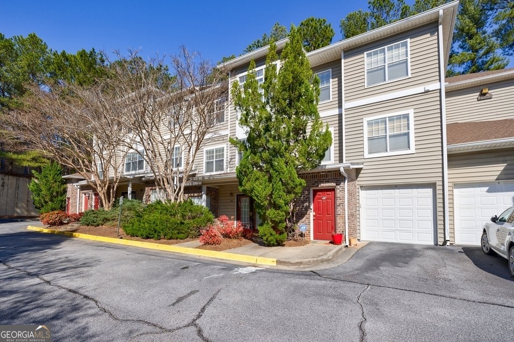 2700 Pine Tree Road Atlanta - 3