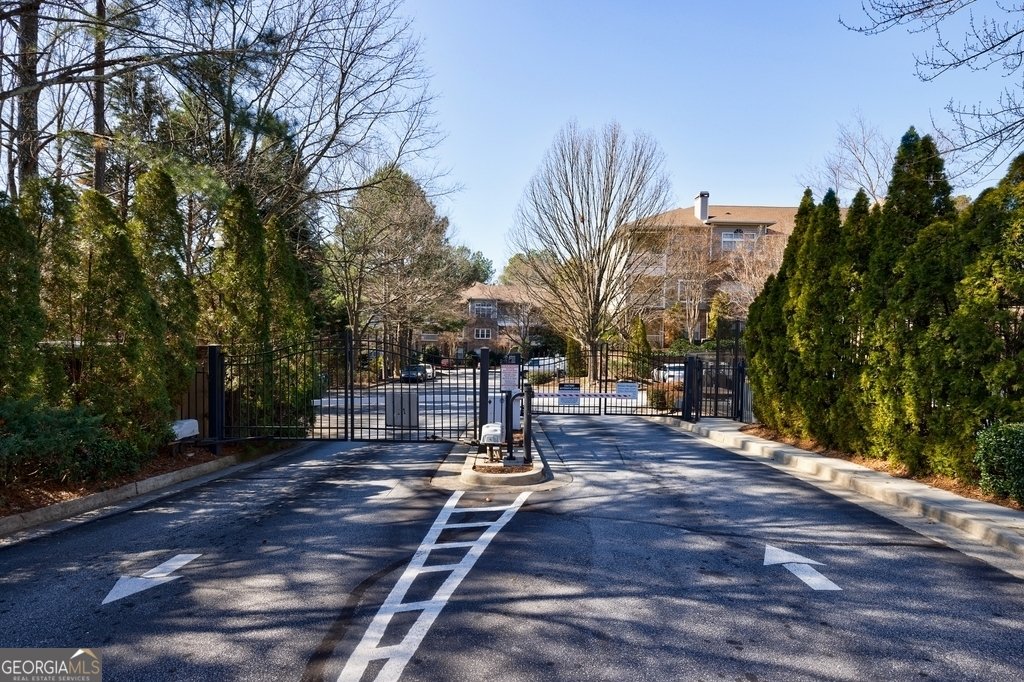 2700 Pine Tree Road Atlanta - 34