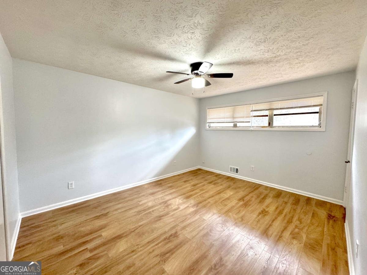 6553 Meadowbrook Lane Morrow - 27