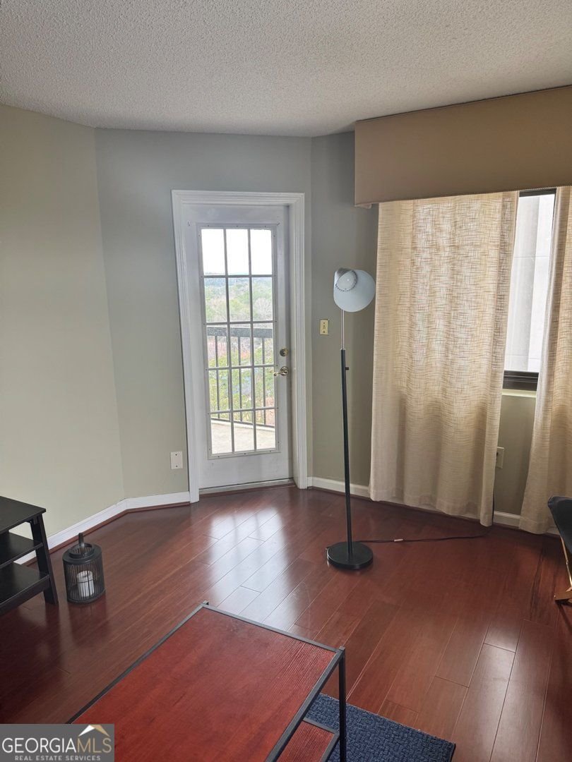 795 HAMMOND Drive Sandy Springs - 7