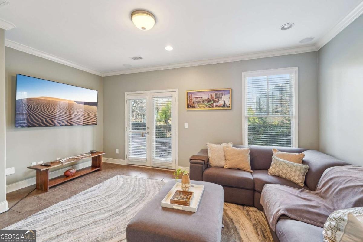 255 Southerland Terrace Atlanta - 18