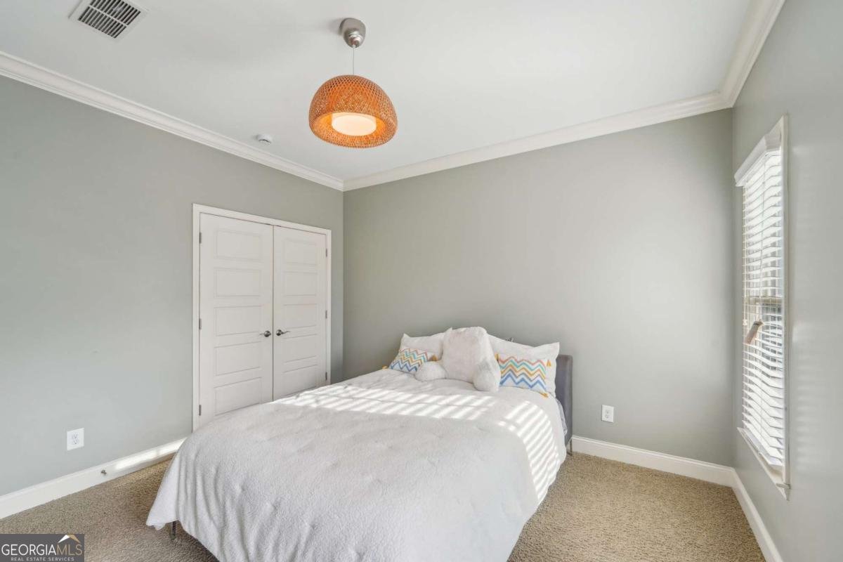 255 Southerland Terrace Atlanta - 24