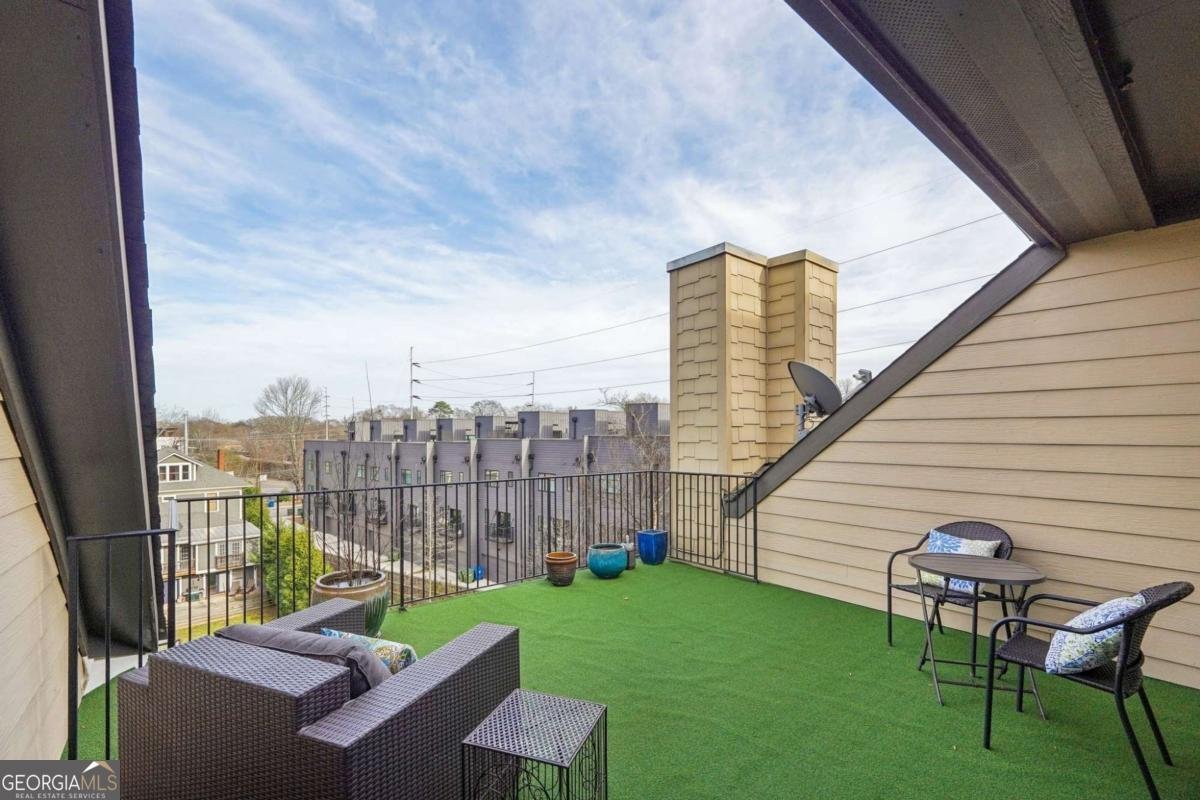 255 Southerland Terrace Atlanta - 31