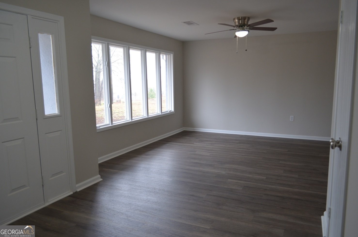 451 Highway 83 Forsyth - 4