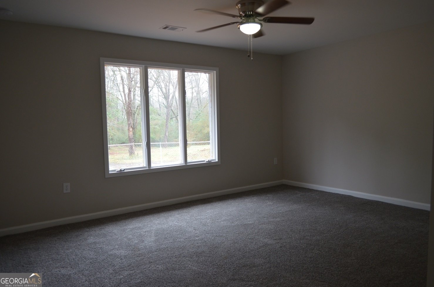451 Highway 83 Forsyth - 7