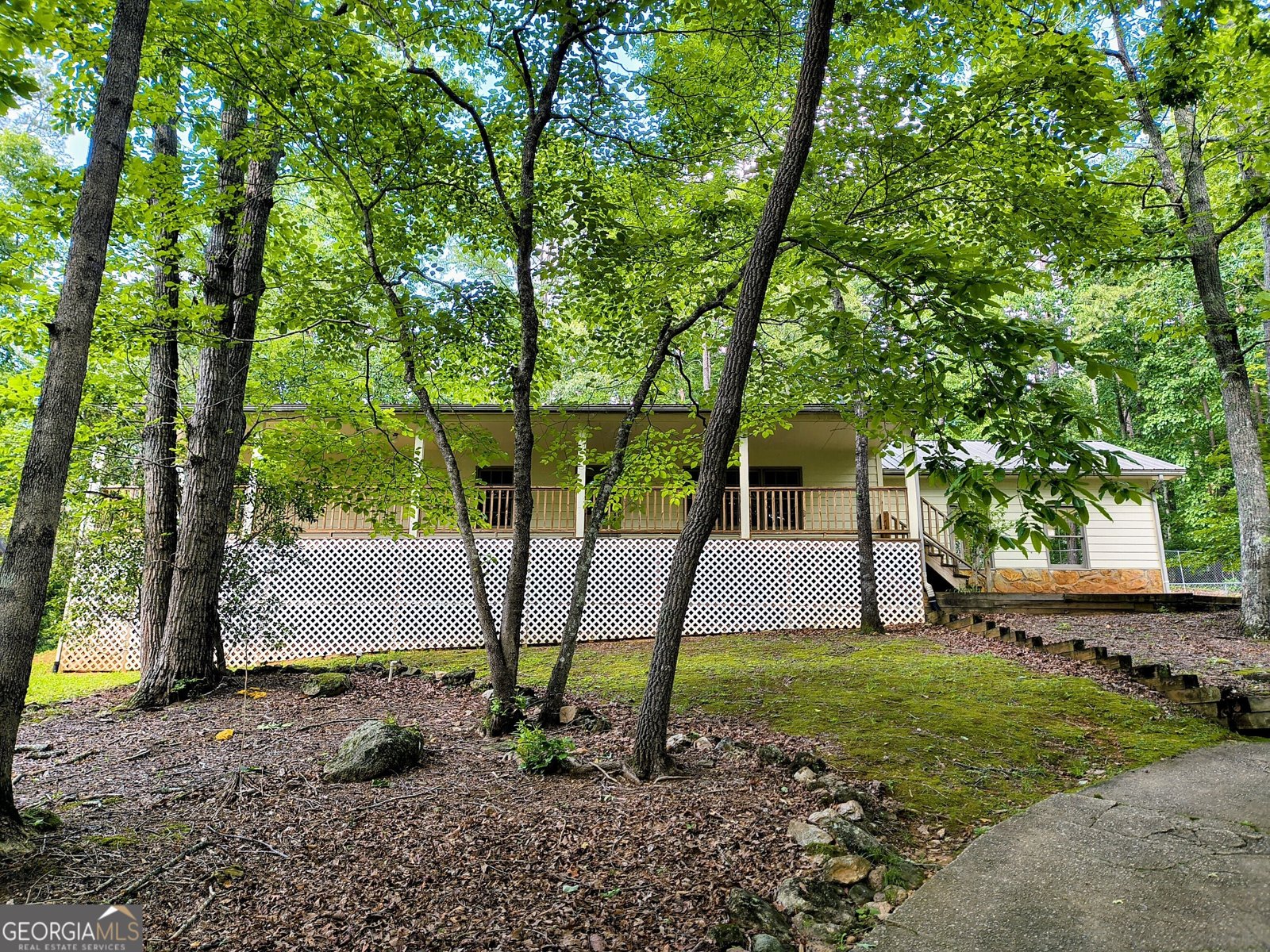 150 HARDWOOD Drive Cleveland - 1