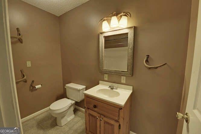 150 HARDWOOD Drive Cleveland - 35