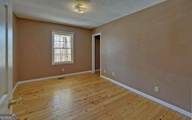 150 HARDWOOD Drive Cleveland - 38