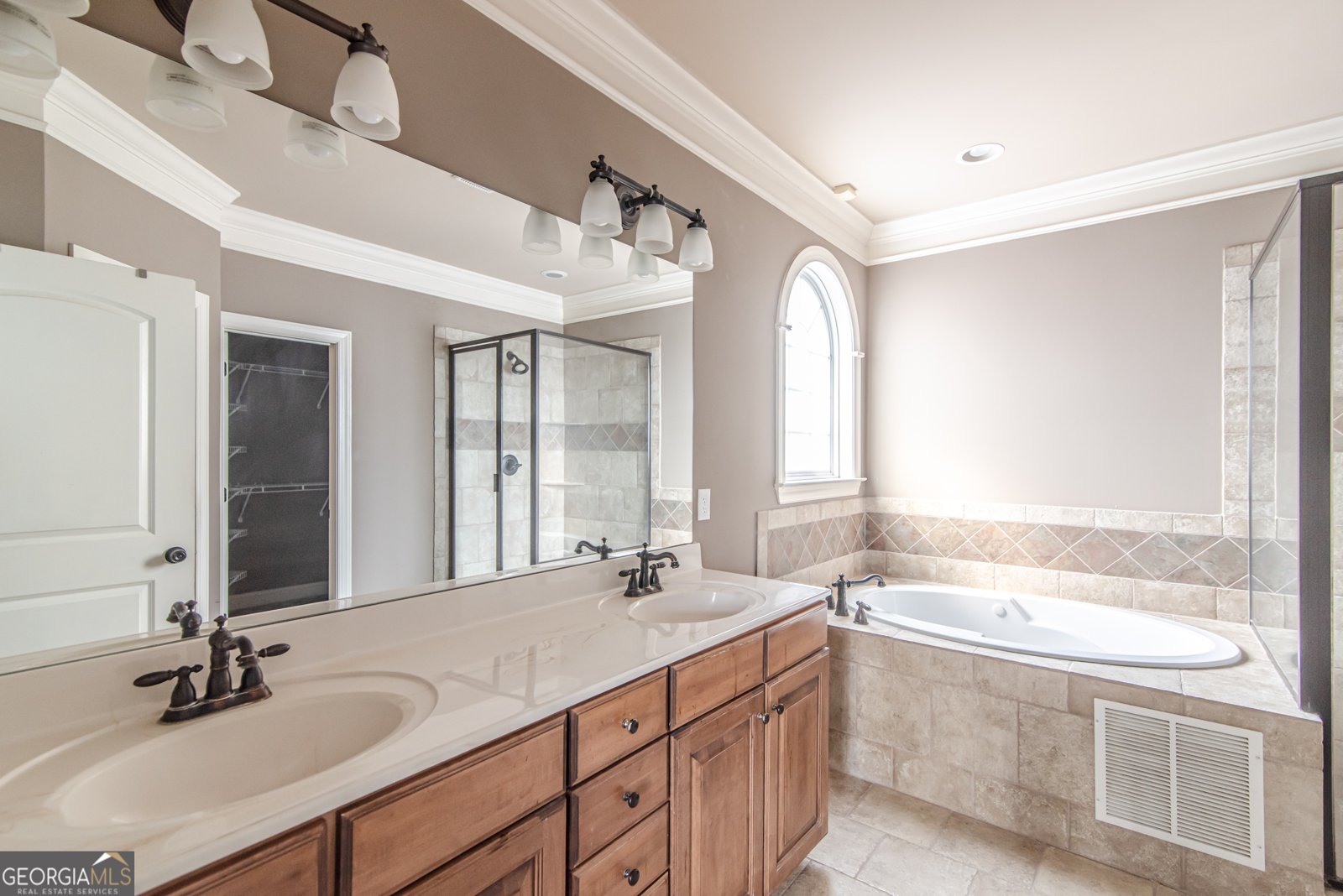 16 Nelson Boulevard Rome - 16