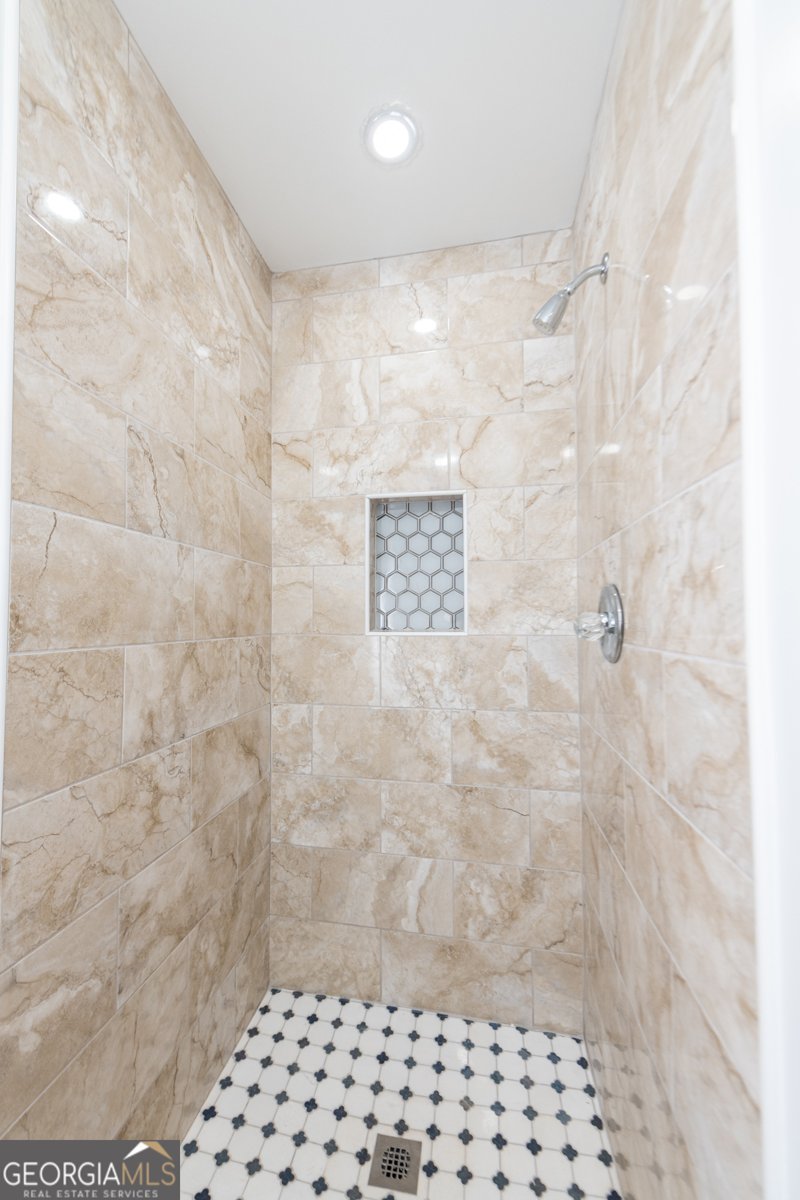 107 Sun Valley Drive Macon - 32