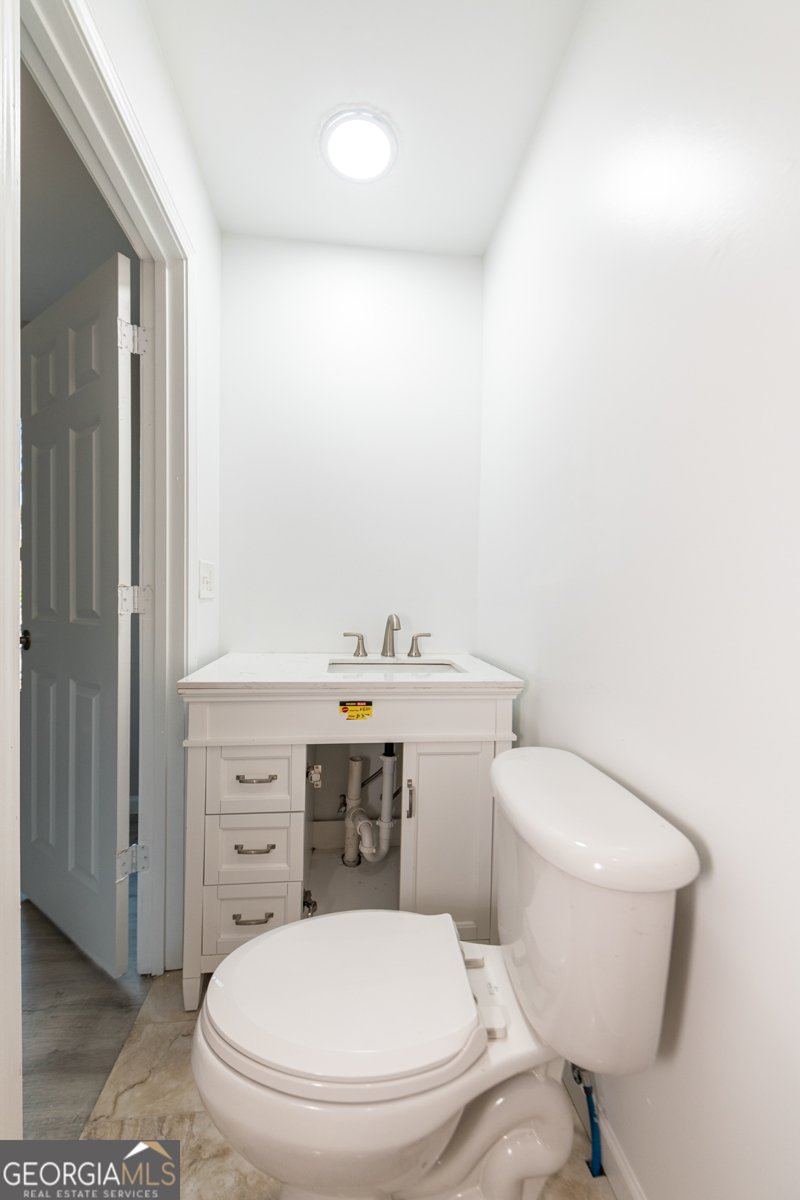 107 Sun Valley Drive Macon - 33