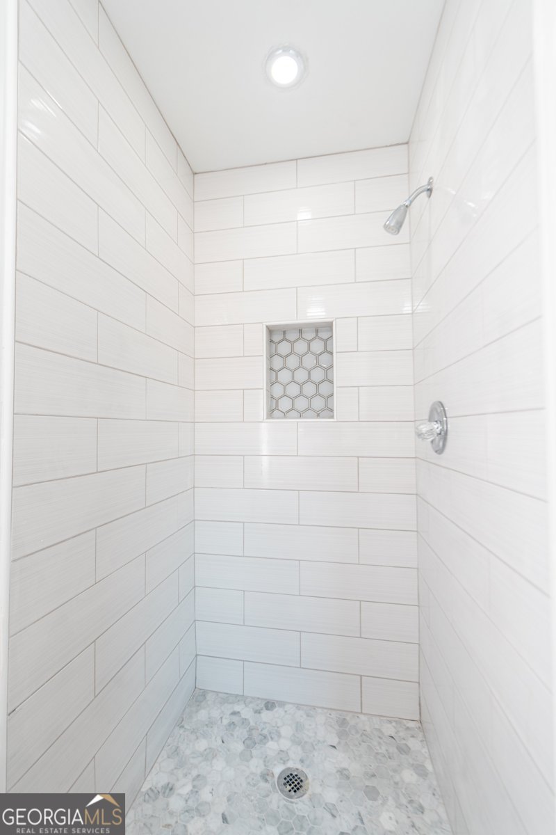 107 Sun Valley Drive Macon - 53