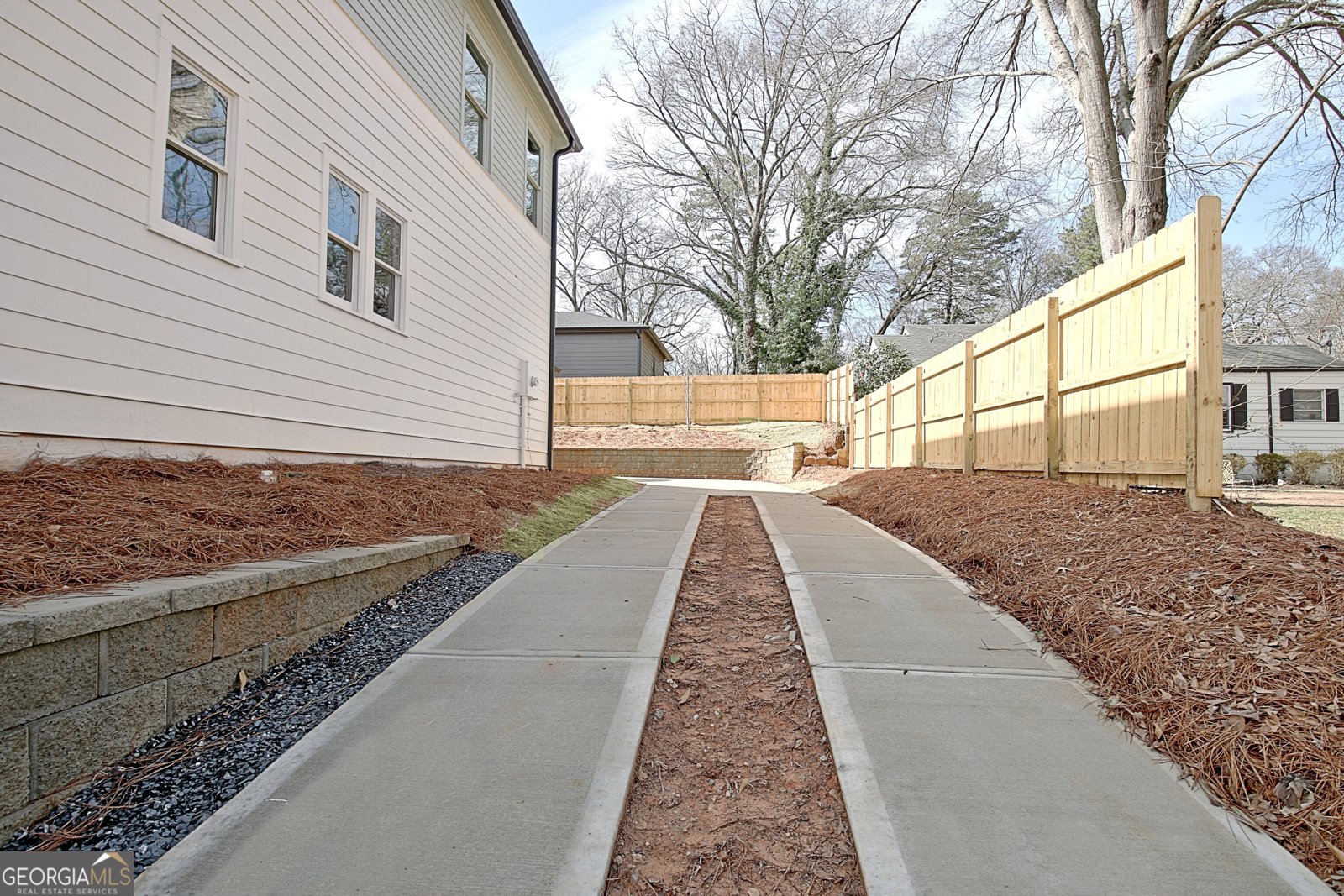 3163 Old Jonesboro Road Hapeville - 72