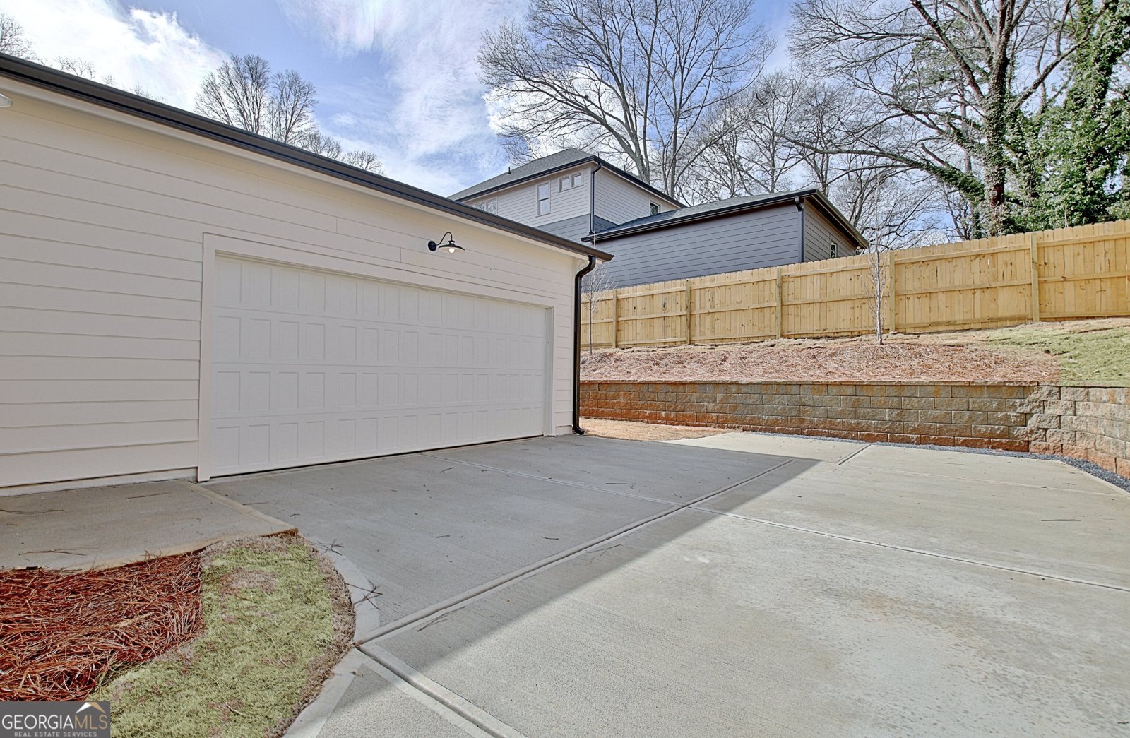 3163 Old Jonesboro Road Hapeville - 75